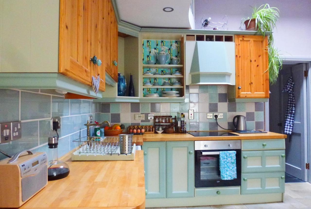 Enchanting One Bed Split-Level Cottage Ростревор Экстерьер фото
